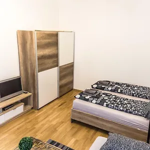  Appartamento Gorgeous Flat Only 15 Min To Center Austria